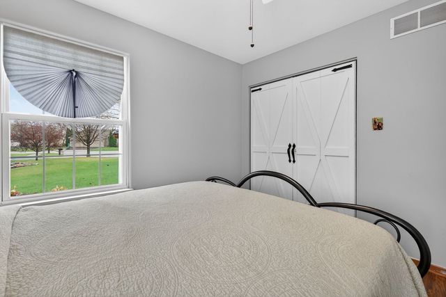 802 Heintz Drive, Shorewood, IL 60404