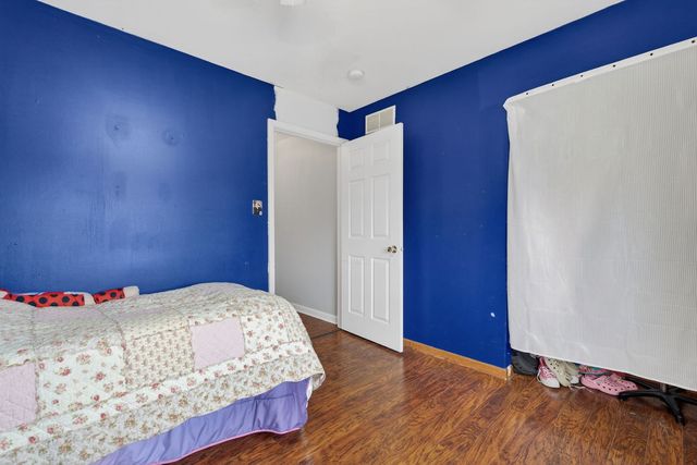 802 Heintz Drive, Shorewood, IL 60404