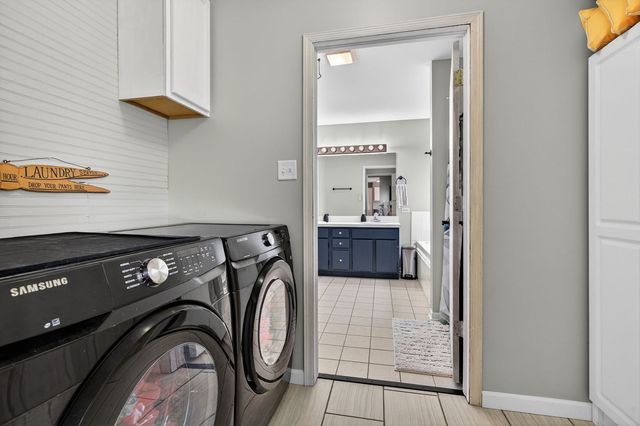 802 Heintz Drive, Shorewood, IL 60404