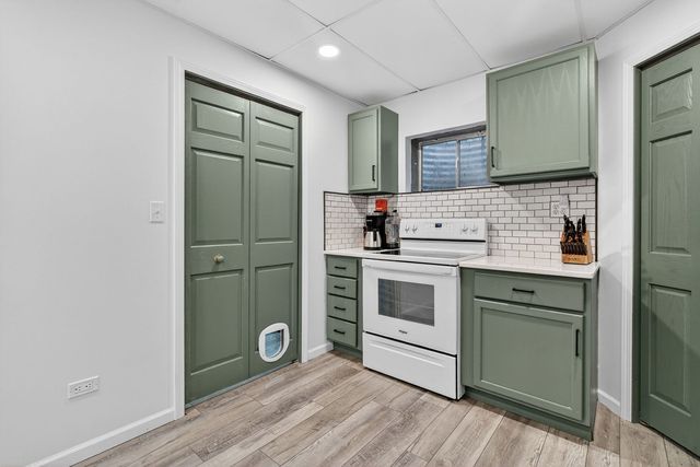 802 Heintz Drive, Shorewood, IL 60404