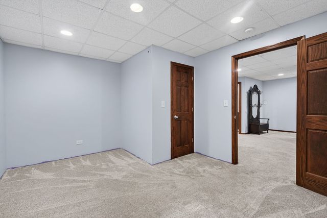 802 Heintz Drive, Shorewood, IL 60404