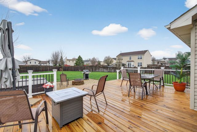 802 Heintz Drive, Shorewood, IL 60404