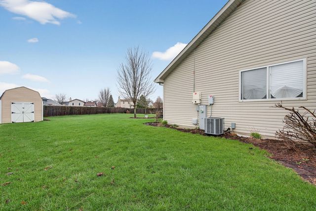 802 Heintz Drive, Shorewood, IL 60404