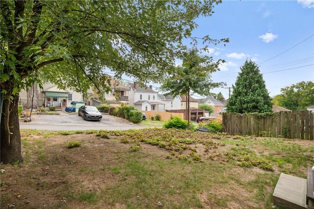 218 Fisk Ave, Avalon, PA 15202