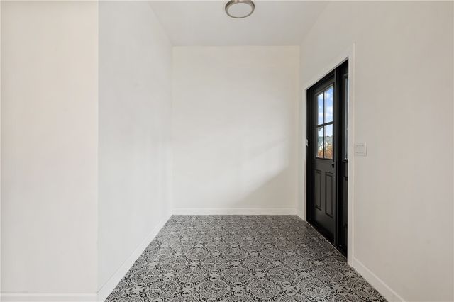 218 Fisk Ave, Avalon, PA 15202
