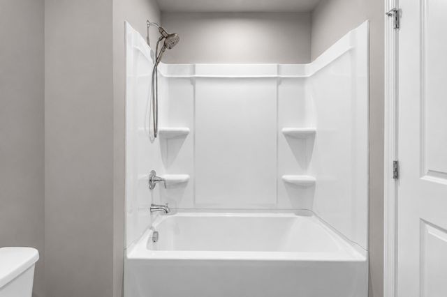 216 Laurel St, Gallatin, TN 37066