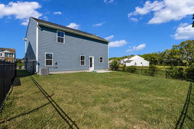 216 Laurel St, Gallatin, TN 37066