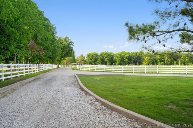 3511 E 181st Street S, Bixby, OK 74008