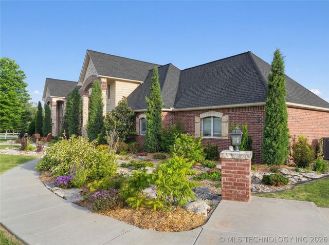 3511 E 181st Street S, Bixby, OK 74008