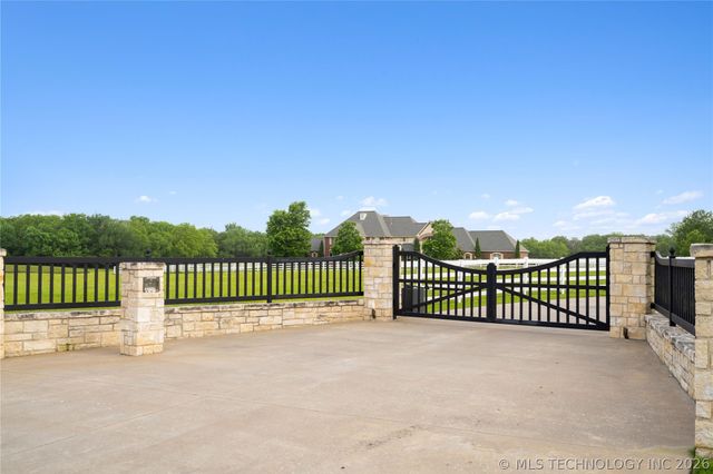 3511 E 181st Street S, Bixby, OK 74008