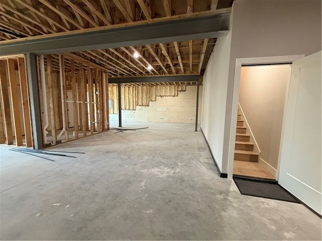 2453 N Double Springs Road, Fayetteville, AR 72704