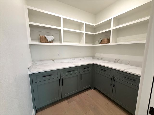 2453 N Double Springs Road, Fayetteville, AR 72704