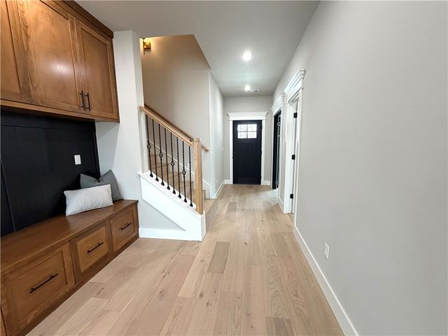 2453 N Double Springs Road, Fayetteville, AR 72704