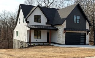 2453 N Double Springs Road, Fayetteville, AR 72704