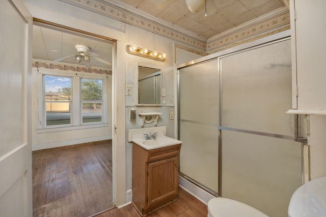 303 Seeley Avenue, Mount Calm, TX 76673