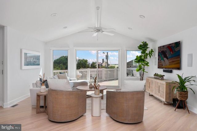 32-B LONG BEACH BLVD, Long Beach Township, NJ 08008