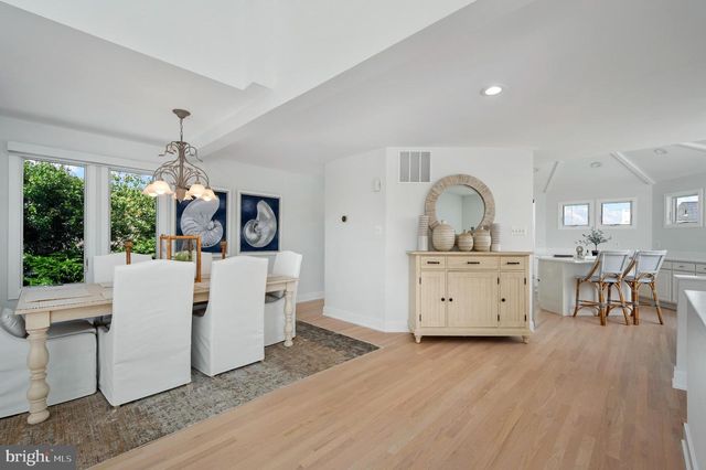 32-B LONG BEACH BLVD, Long Beach Township, NJ 08008