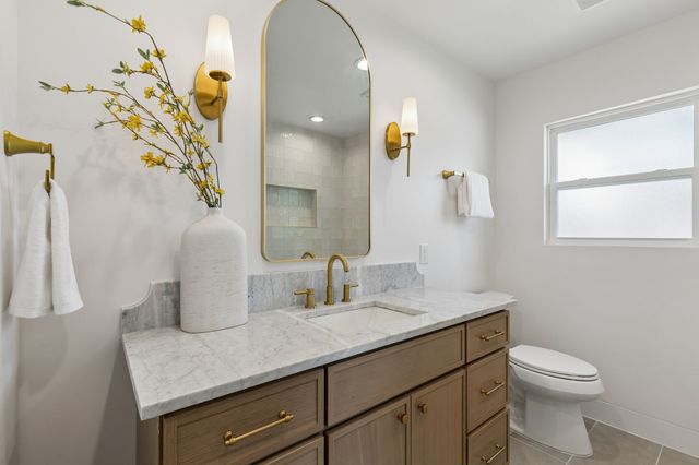 2981 Eric Lane, Farmers Branch, TX 75234