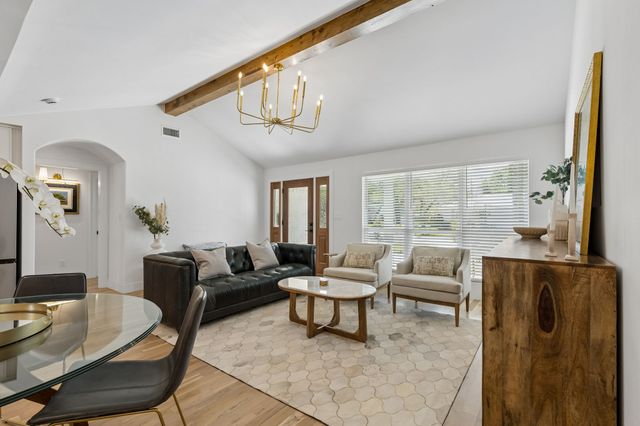 2981 Eric Lane, Farmers Branch, TX 75234