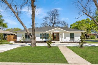 2981 Eric Lane, Farmers Branch, TX 75234