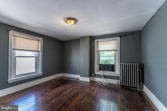 120 W 7TH AVE, Conshohocken, PA 19428