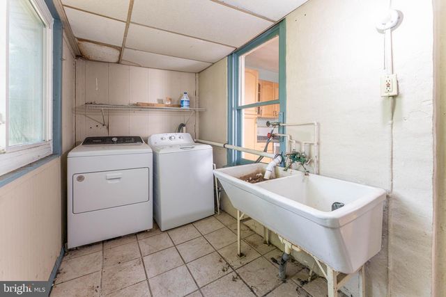 120 W 7TH AVE, Conshohocken, PA 19428
