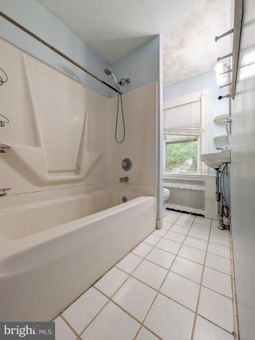 120 W 7TH AVE, Conshohocken, PA 19428