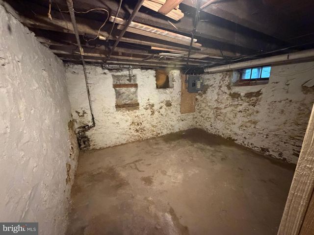 120 W 7TH AVE, Conshohocken, PA 19428
