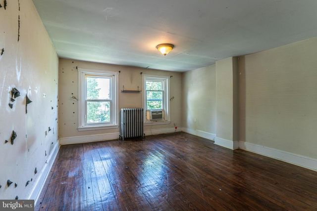 120 W 7TH AVE, Conshohocken, PA 19428