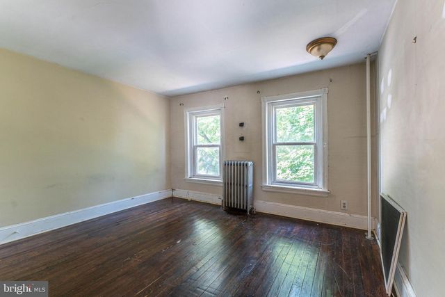 120 W 7TH AVE, Conshohocken, PA 19428