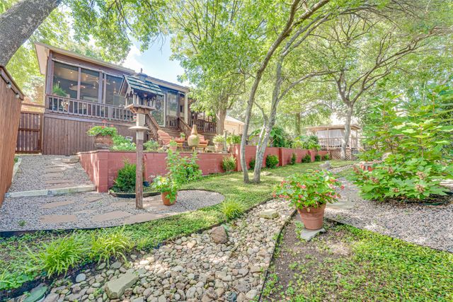5908 Yacht Club Drive, Rockwall, TX 75032