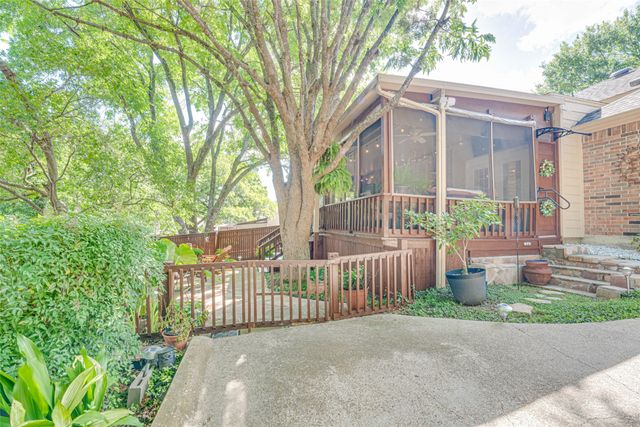 5908 Yacht Club Drive, Rockwall, TX 75032