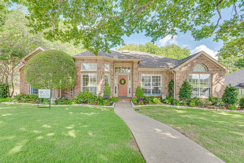 5908 Yacht Club Drive, Rockwall, TX 75032