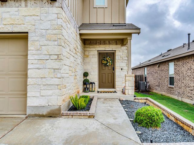 624 Pepperbark LOOP, Buda, TX 78610