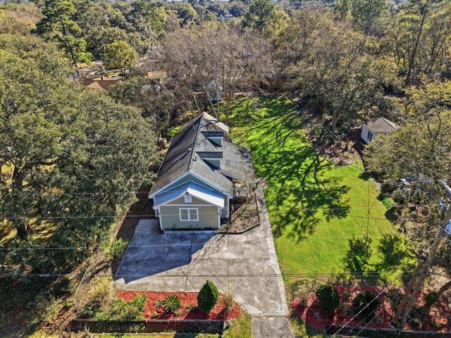 1309 N Edgewater Drive, Charleston, SC 29407