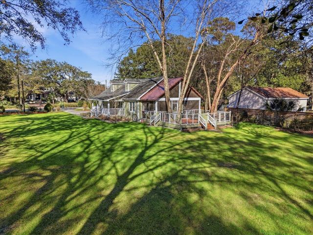 1309 N Edgewater Drive, Charleston, SC 29407