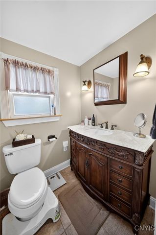 6895 Stevens Road, Elbridge, NY 13080