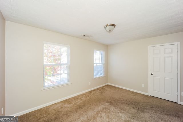 9510 Lakeview Road, Union City, GA 30291