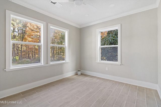 7557 Stateline Road, Walls, MS 38680