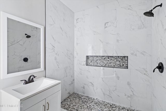 7557 Stateline Road, Walls, MS 38680