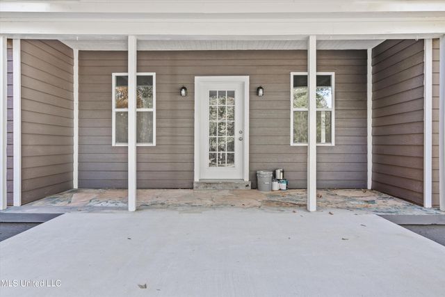 7557 Stateline Road, Walls, MS 38680