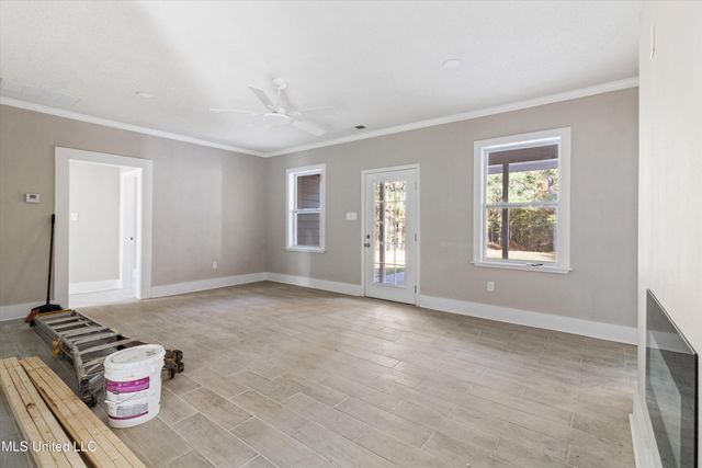 7557 Stateline Road, Walls, MS 38680