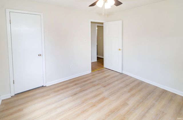 3017 S Rotherwood Avenue, Evansville, IN 47714