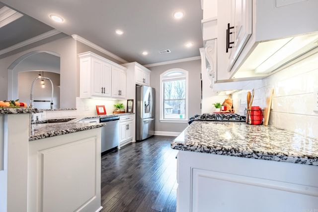 933 Millers Glen Drive, Sherwood, AR 72120