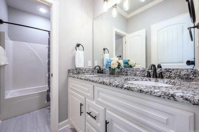 933 Millers Glen Drive, Sherwood, AR 72120