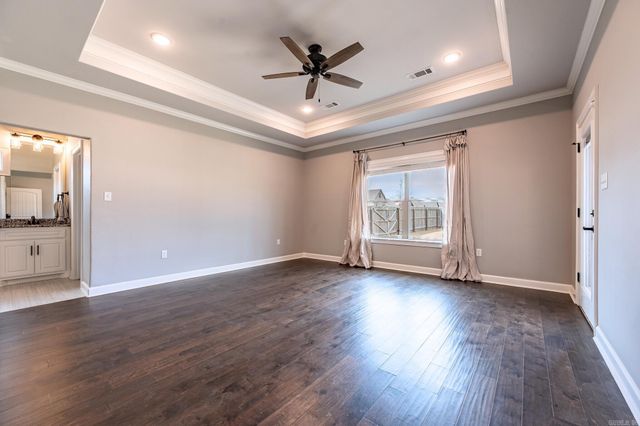 933 Millers Glen Drive, Sherwood, AR 72120