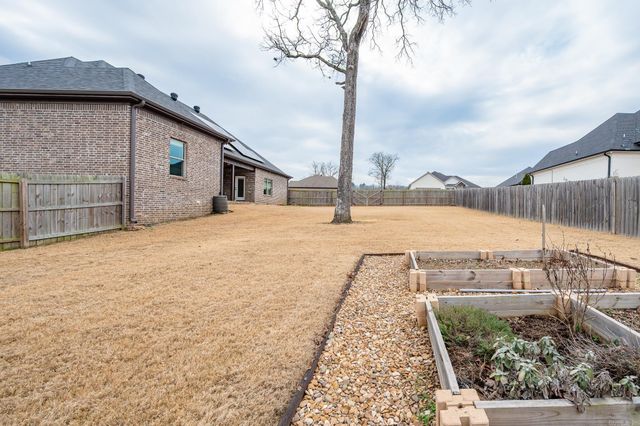 933 Millers Glen Drive, Sherwood, AR 72120