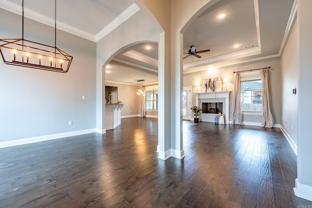 933 Millers Glen Drive, Sherwood, AR 72120