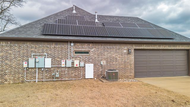 933 Millers Glen Drive, Sherwood, AR 72120