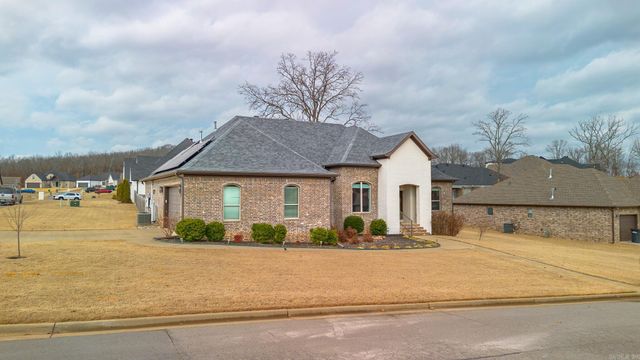 933 Millers Glen Drive, Sherwood, AR 72120